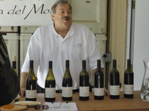 Neil Perrelli chats with winery guests